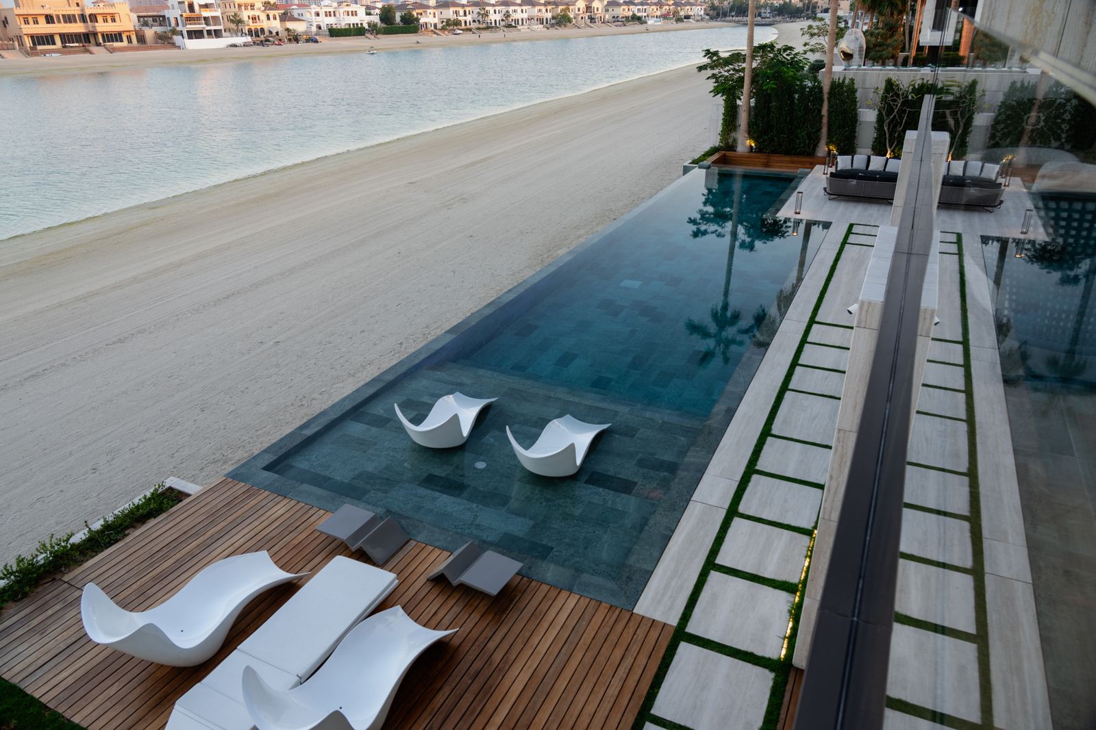Beachfront infinity pool terrace